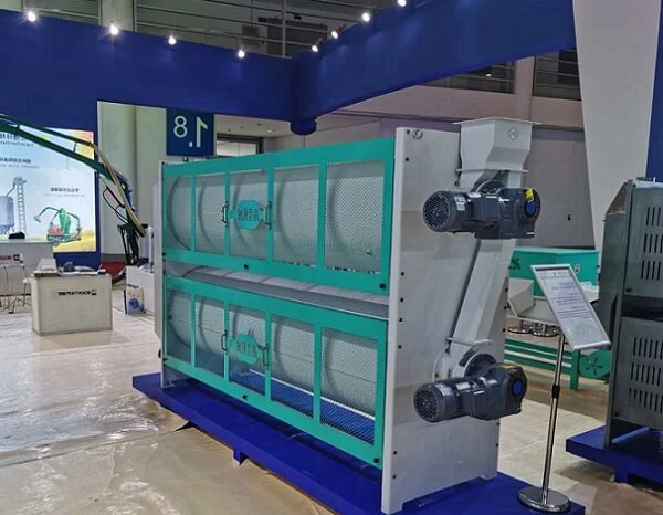 大米分級機減速機-邁傳KF系列直角減速機的應用