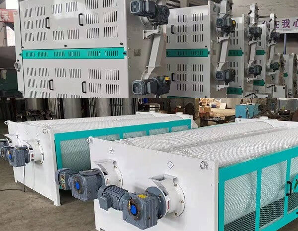 蘇州邁傳KAF斜齒輪直角減速機在大米加工設備上的批量使用